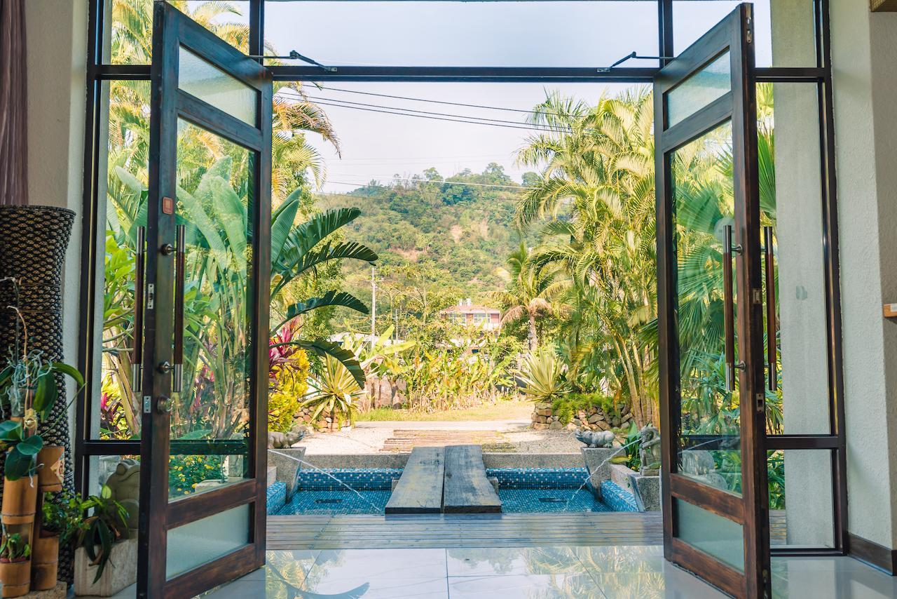 Palm Villa Guesthouse Nantou Bagian luar foto